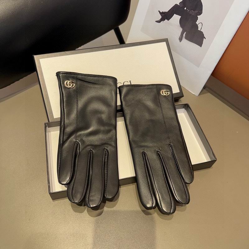 Gucci Gloves M L 121392
